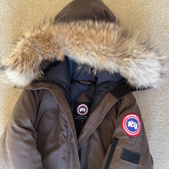 Canada goose parka - Picture 2 of 6
